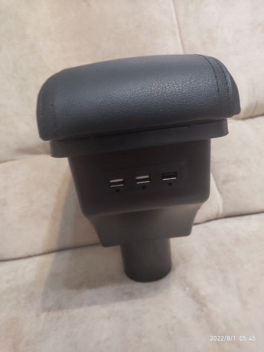 Подлокотник, підлокітник Suzuki jimny, зузуки джимни