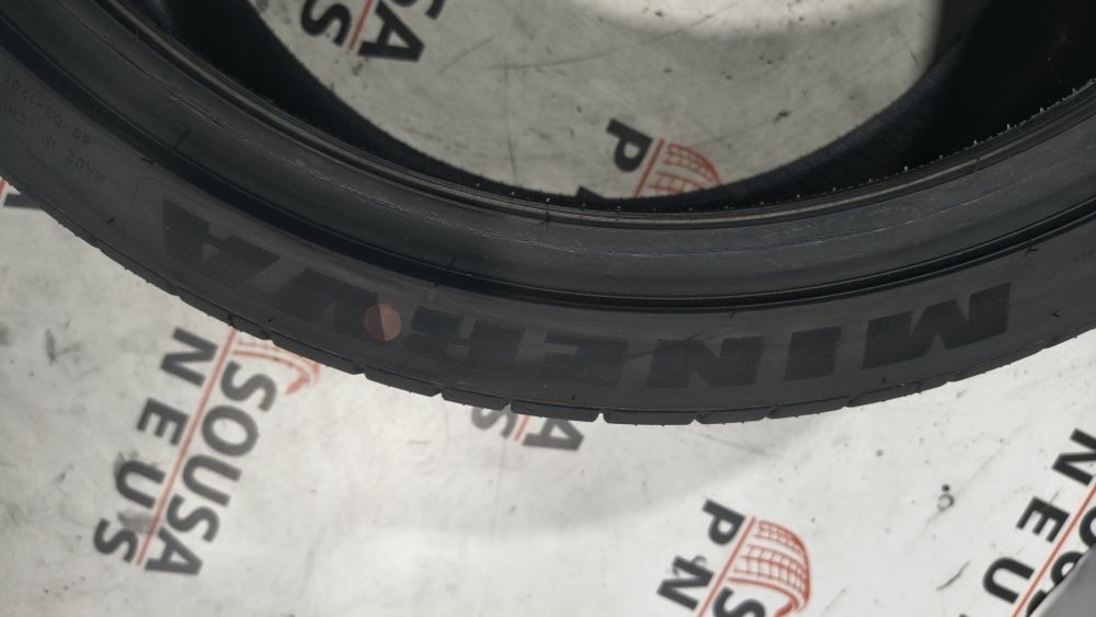 2 pneus novos 225-35R Minerva - Oferta dos Portes