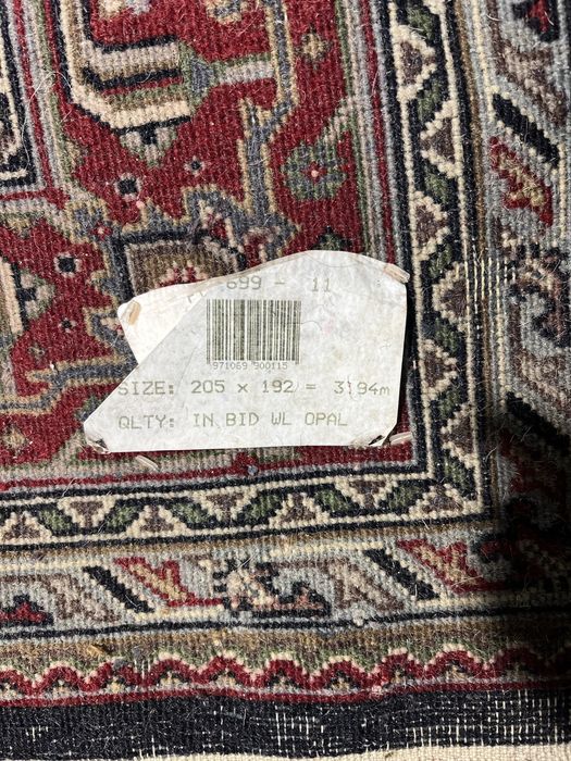 Tapete Oriental Persa Artesanal – Peça de Coleção em Excelente Estado