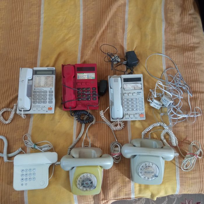 Телефоны дисковые и кнопочные