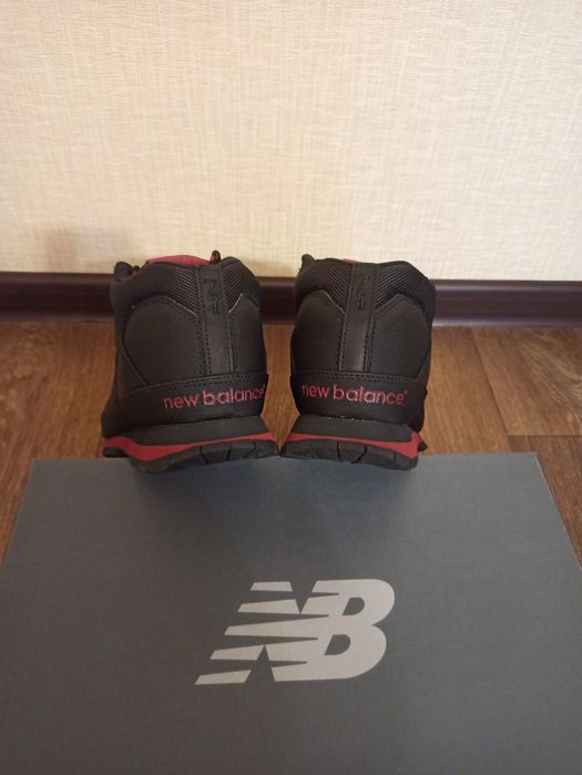 Черевики New Balance 754