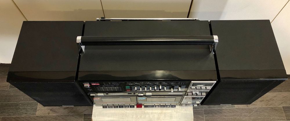 Магнитола Panasonic RX-CW200