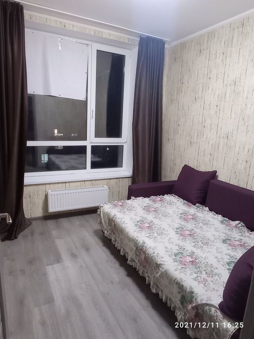 Подобово погодинно 3х кімнатна кварти централізоване опалення є завжди