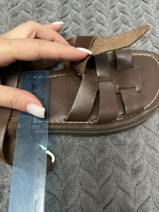 Босоніжкі, сандалі Зара