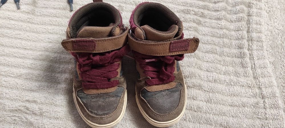 Buty sportowe przejsciowe