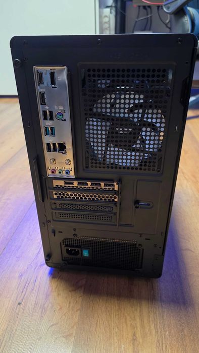 Komputer I5 14600K, 32GB Ram, RTX 5070, 1TB SSD M2