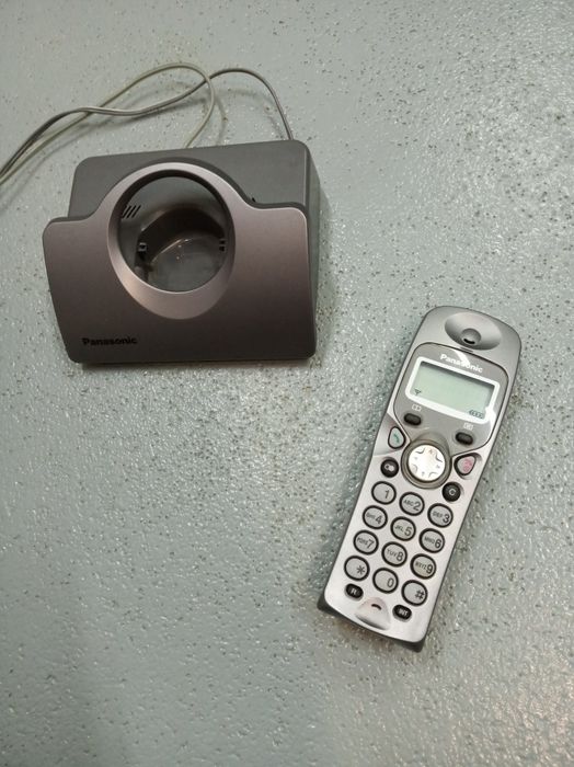 Telefon bezprzewodowy Panasonic KX-TCD410