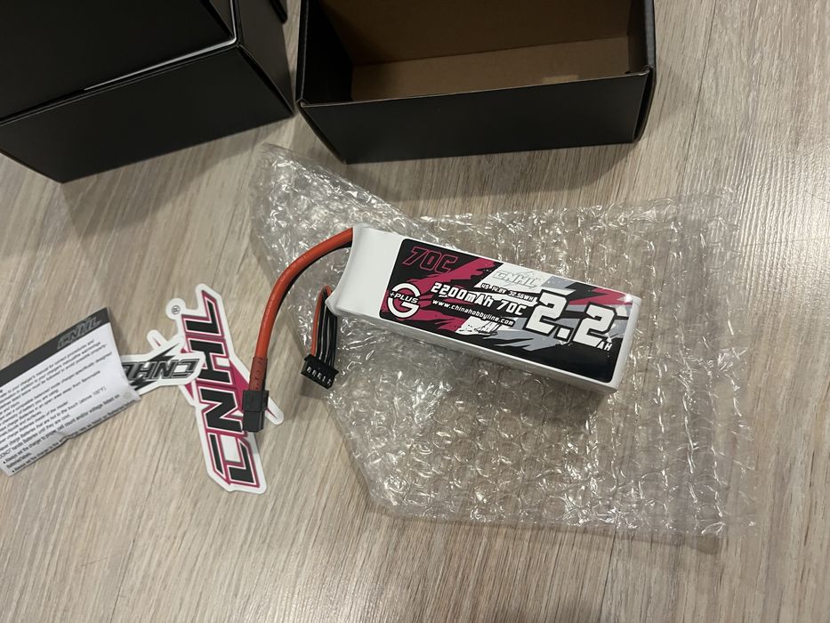 CNHL G+Plus 4s 2200mAh 14.8V 70C  lipo XT60 - bateria RC FPV