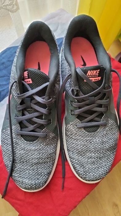 Buty sportowe firmy NIKE FLEX roz. 41.