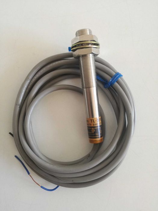 Omron TL-XP2 Proximity Sensor, New, Without Packaging64740683728514121