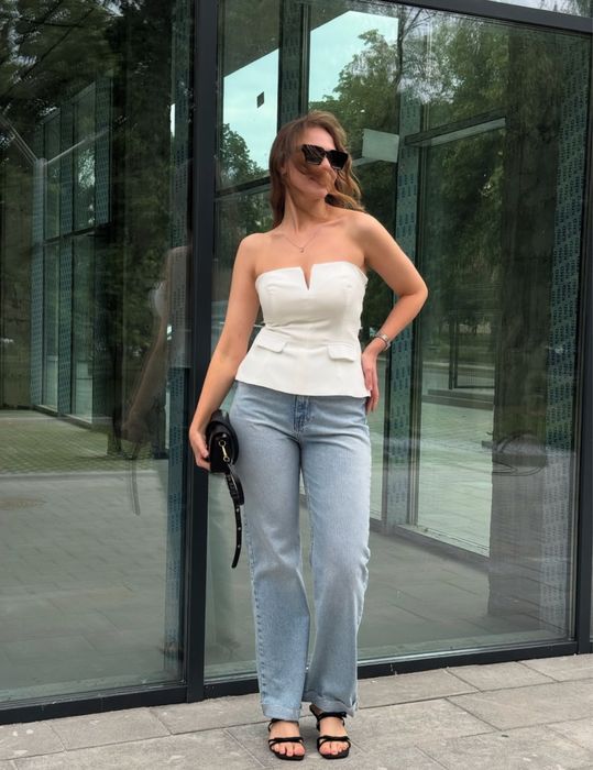 Корсет з щільної тканини