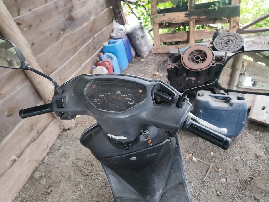 Honda lead  мопед