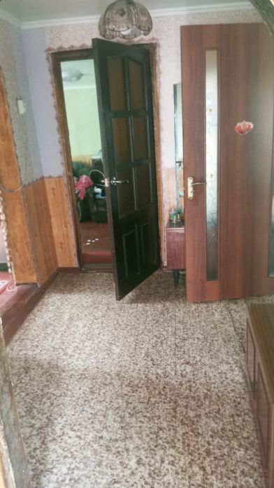 Продається будинок .