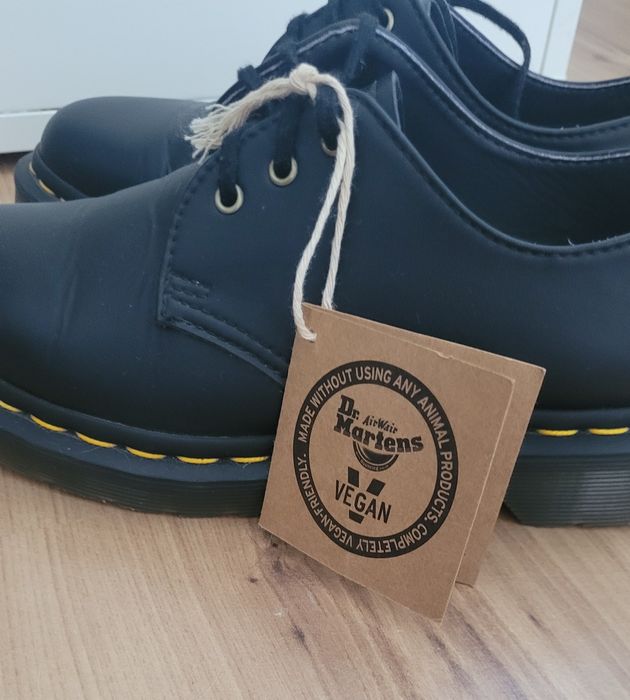 Półbuty Dr. Martens Vegan 1461