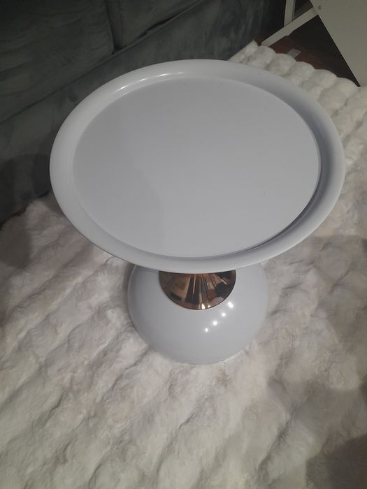 Stolik kawowy biały