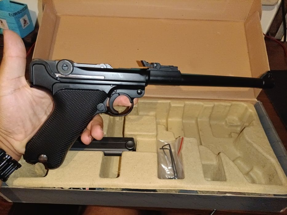 WE luger p08 airsoft