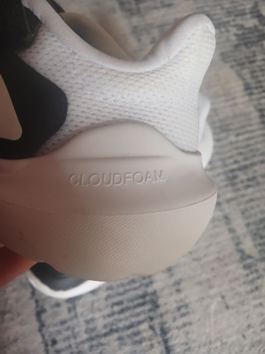 Buty sportowe chłopięce