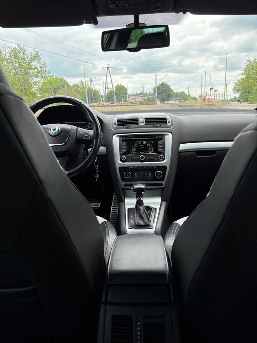 Skoda Octavia II FL VRS 2.0 benzyna 200 KM DSG
