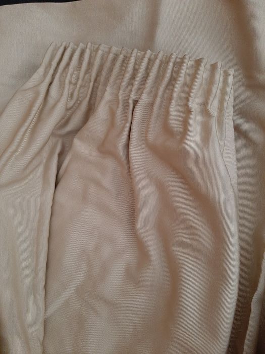 Cortinado(s) com bainha de varão, bege