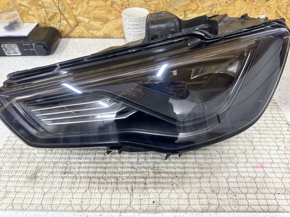 Regeneracja naprawa lamp reflektorów