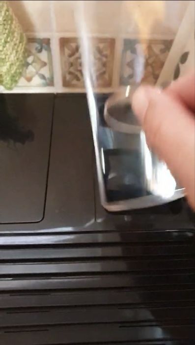 Кавоварка Кавомашина Кофемашина 2 роки Melitta Caffeo Solo стан новоі