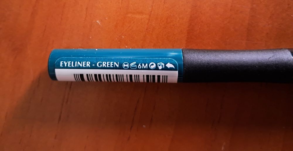 2 Eyeliners Loreal64750857591297125