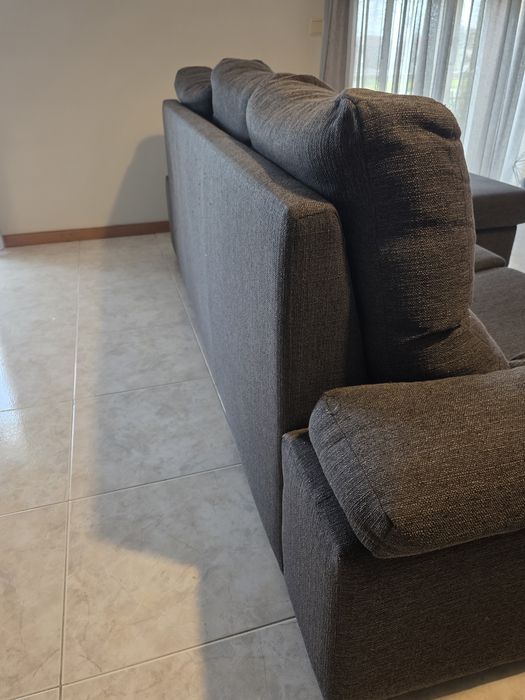 Sofá cinzento  usado