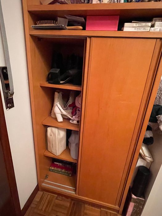 Roupeiro + 2 cubos + armário multiusos – extrema arrumação