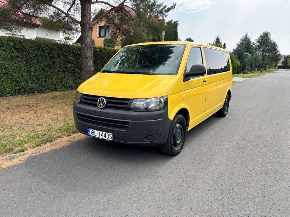 Volkswagen Transporter T5 Lift 2.0 TDI 140 KM Long Klimatyzacja x2 Ogrzewanie 9-Osobowy