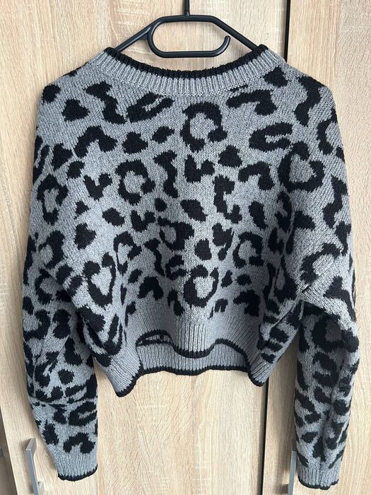Светр анімал-принт, р.44-46