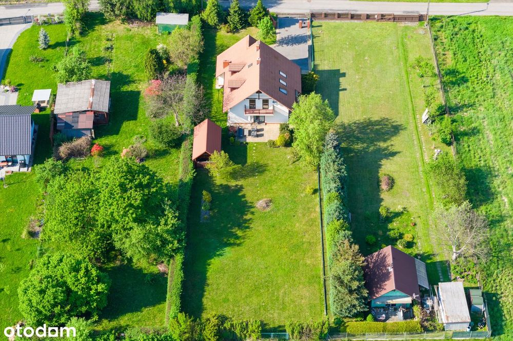 Gotowy do zamieszkania dom jednorodzinny z ogrodem i garażem – Tomice - Widok 2