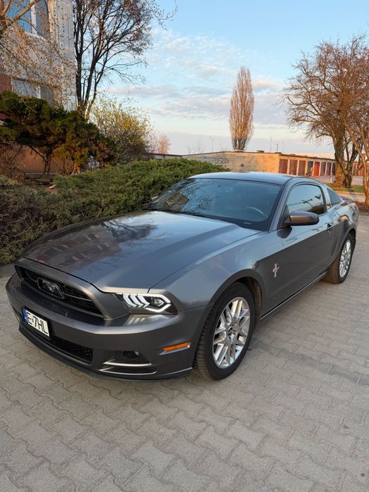 Ford Mustang 3.7 V6 Premium Pony Package 2014, Zadbany - Okazja !