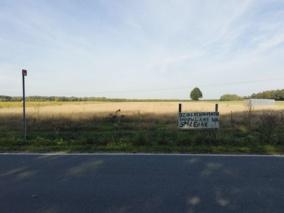 Działka budowlana na sprzedaż