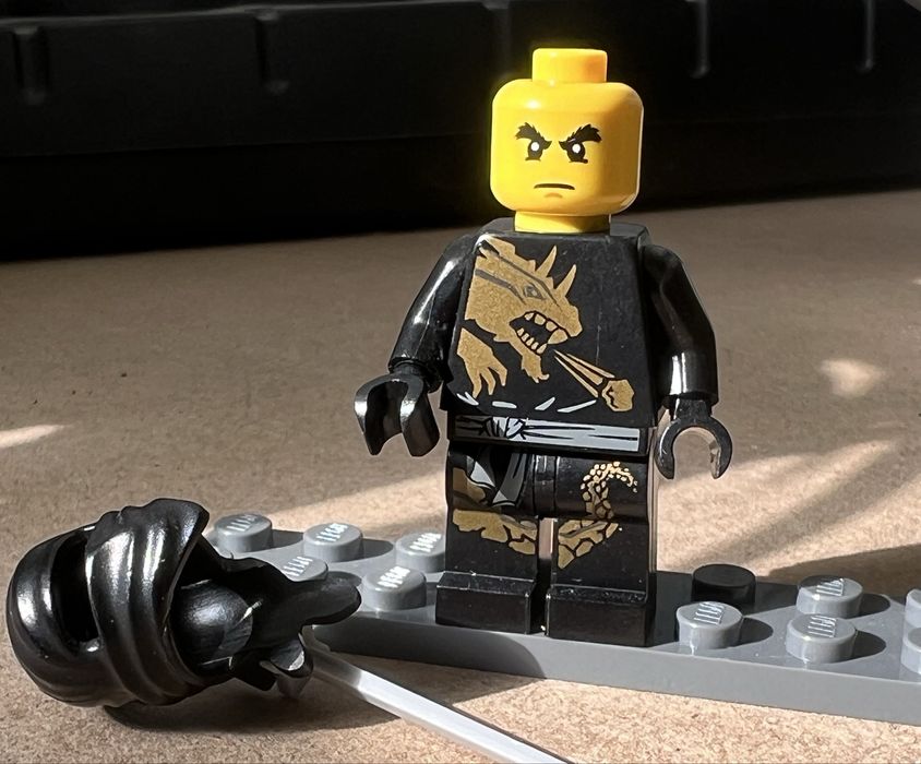 Lego Ninjago - Cole DX ( njo0015 ) + akcesoria