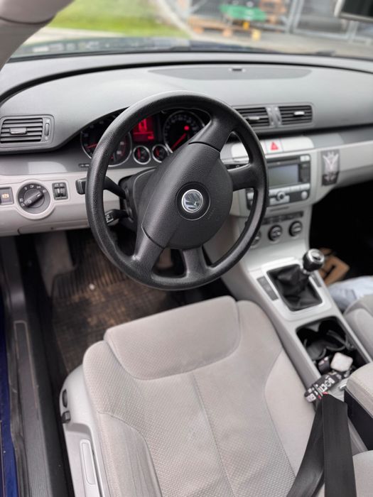 Volkswagen passat 2005r 1,6 benzyna bogata wersja