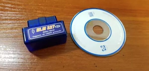 Сканер OBD2 ELM327 V1.5 mini Bluetooth pic18f25k80