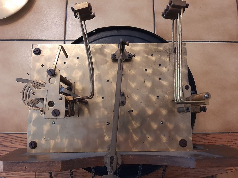 Sprzedam zegar stojący kwadransowy