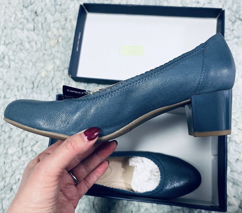 Новые туфли Caprice из натуральной кожи, Германия, 38