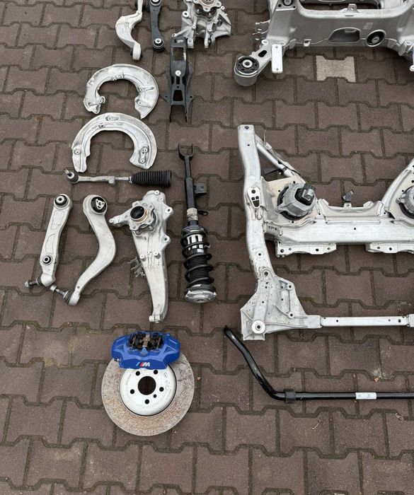 Підвіска підрамник цапфа ричаги амортизатори Bmw 5 g60 g61 бмв г60