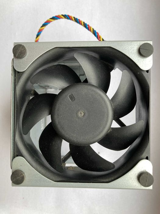 Wentylator 9x9 cm 4 żyłowy "SUNON"  DC12V 4,2W komputera DELL