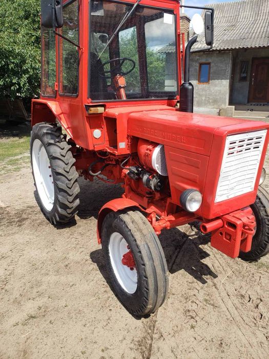 Продам трактор т25