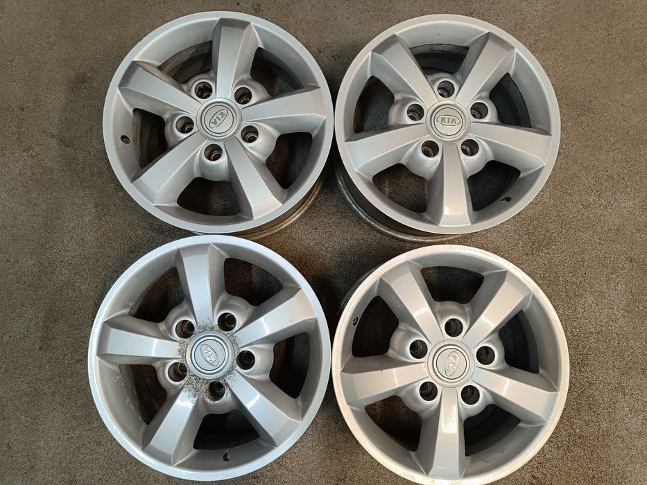 4x Alufelgi Kia Sorento 7x17 5x139.7 Et45