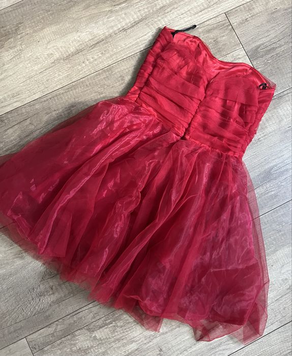 Sukienka tiulowa bez ramiączek koktajlowa przyjęcie wesele Oh Polly