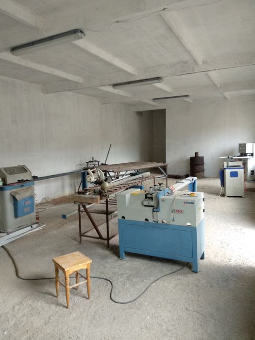 Станки для виготовленя металопластикових вікон з ПВХ оборудование окон