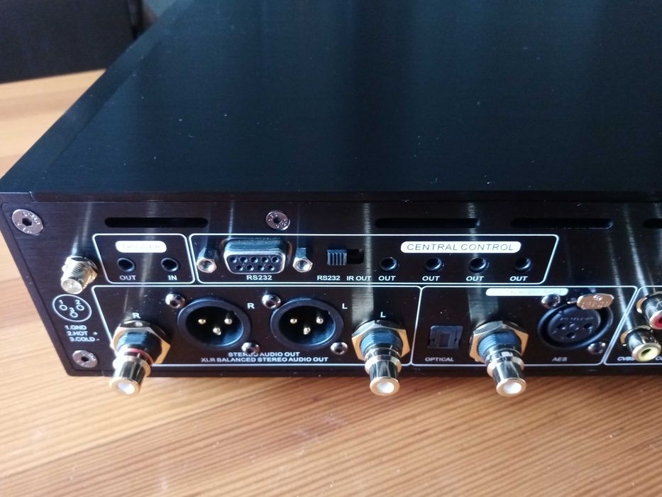 Видео, Hi-End аудио медиаплеер, ЦАП (DAC) Eweat R11 II (ES9038PRO)