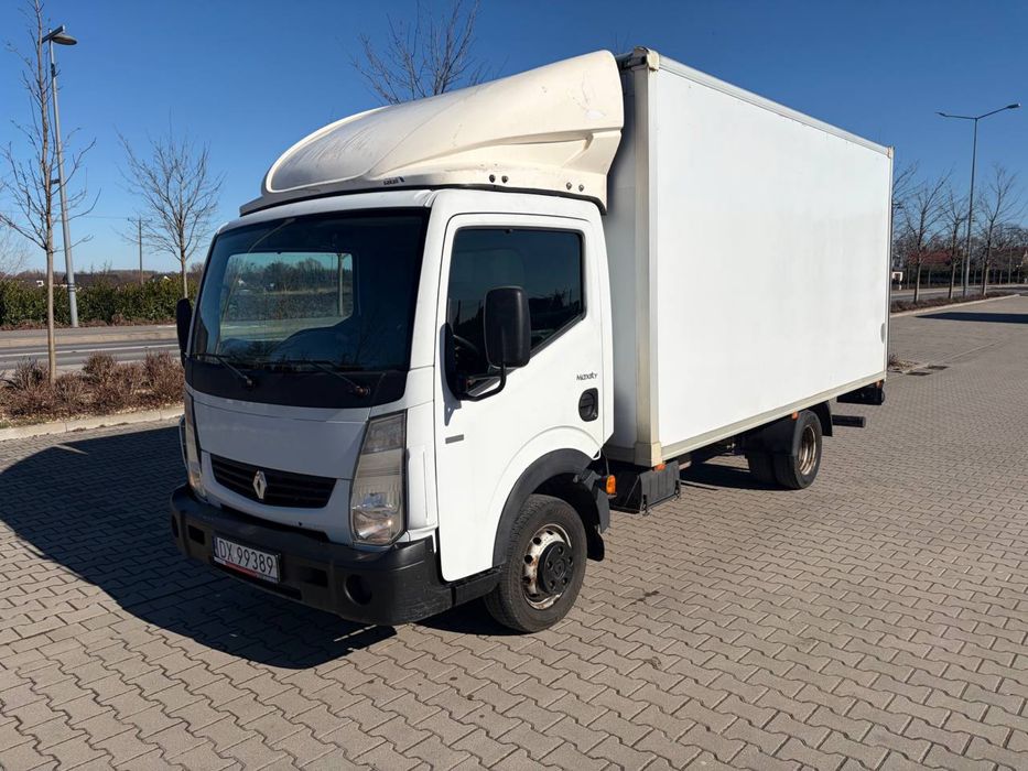 Renault maxity 2012r z widą