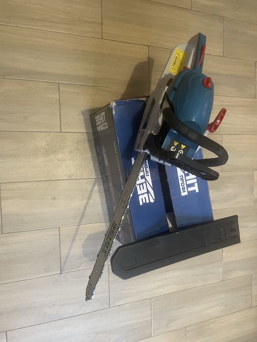 Бензопила Нова Зеніт Профі