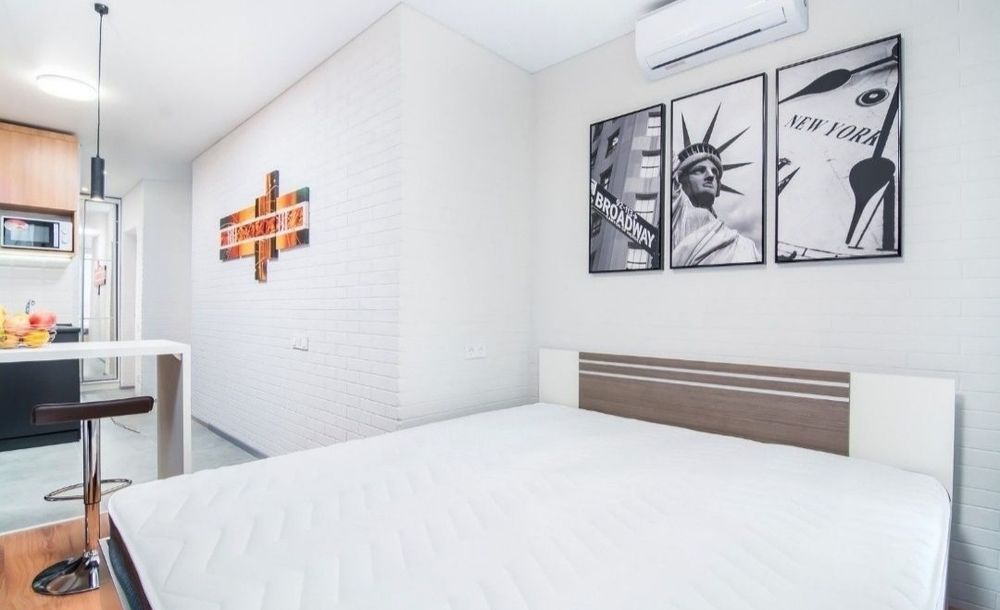 Сдам посуточно! Новый Люкс, 3 мин пешком м Славутич, Центральная