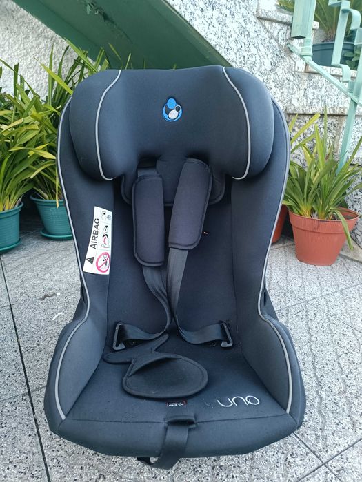 2 Cadeiras Auto ***Ambas com Plus Test*** + diversos acessórios