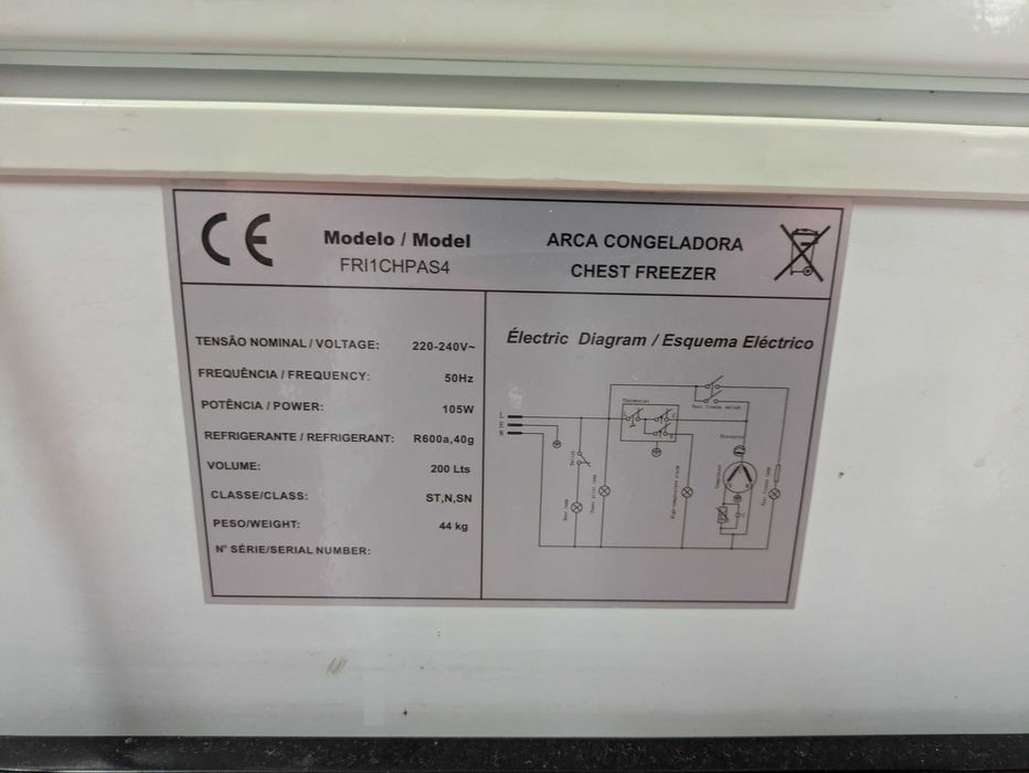 Arca congeladora 200Lt A+